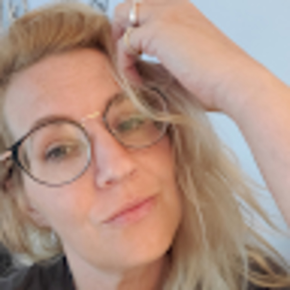 Meet your Posher, Alissa